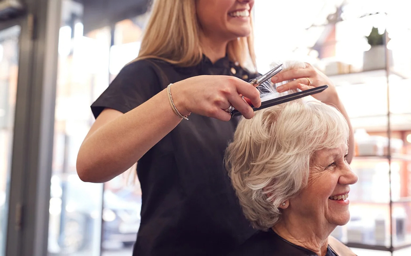 hair-salon-amenities-hart-heritage-estate-living