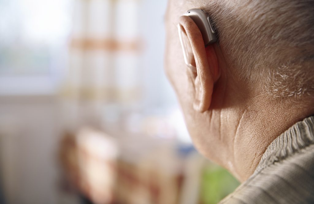 5 STEPS TO HEALTHY CONVERSATIONS WITH AGING PARENTS ABOUT HEARING LOSS